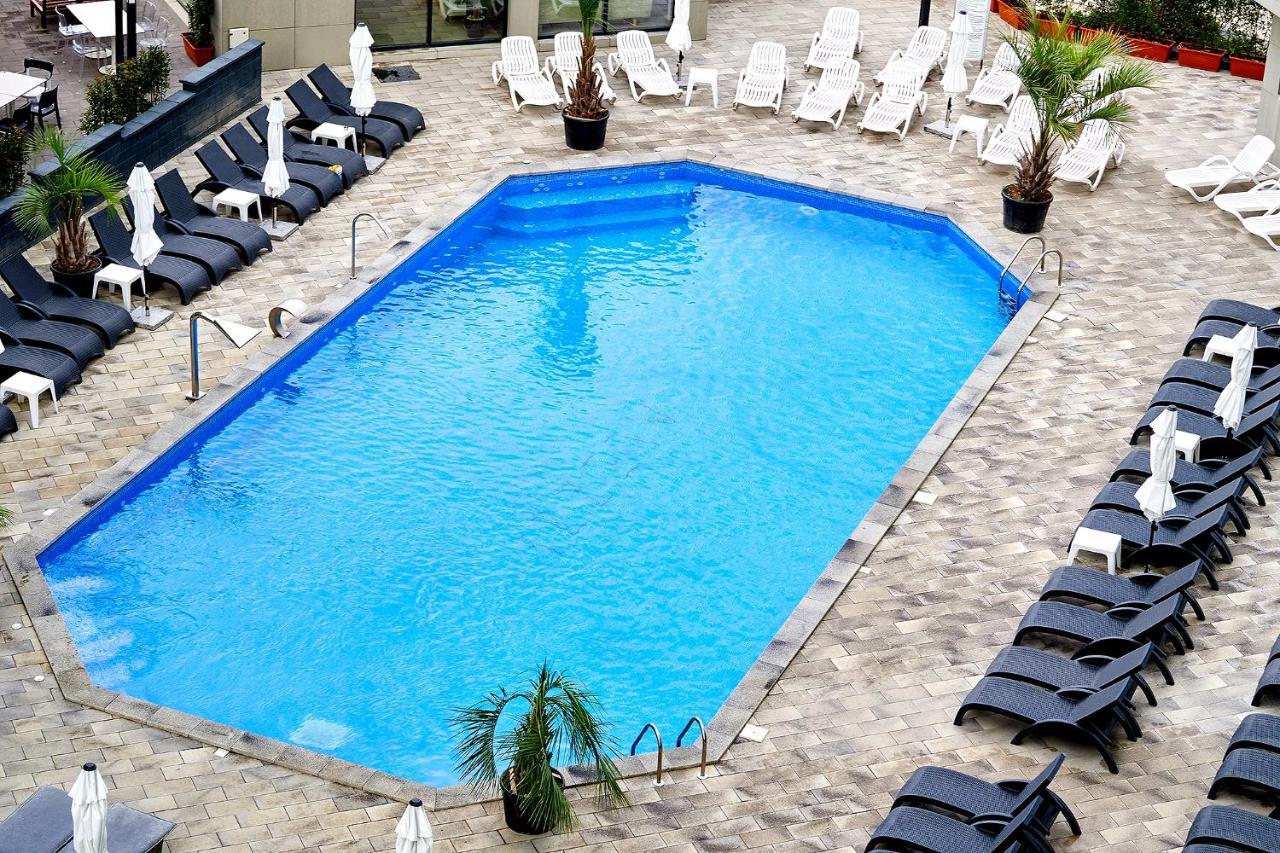 Moon Sea View Apartment - Spa N Pools Resort Мамая Экстерьер фото