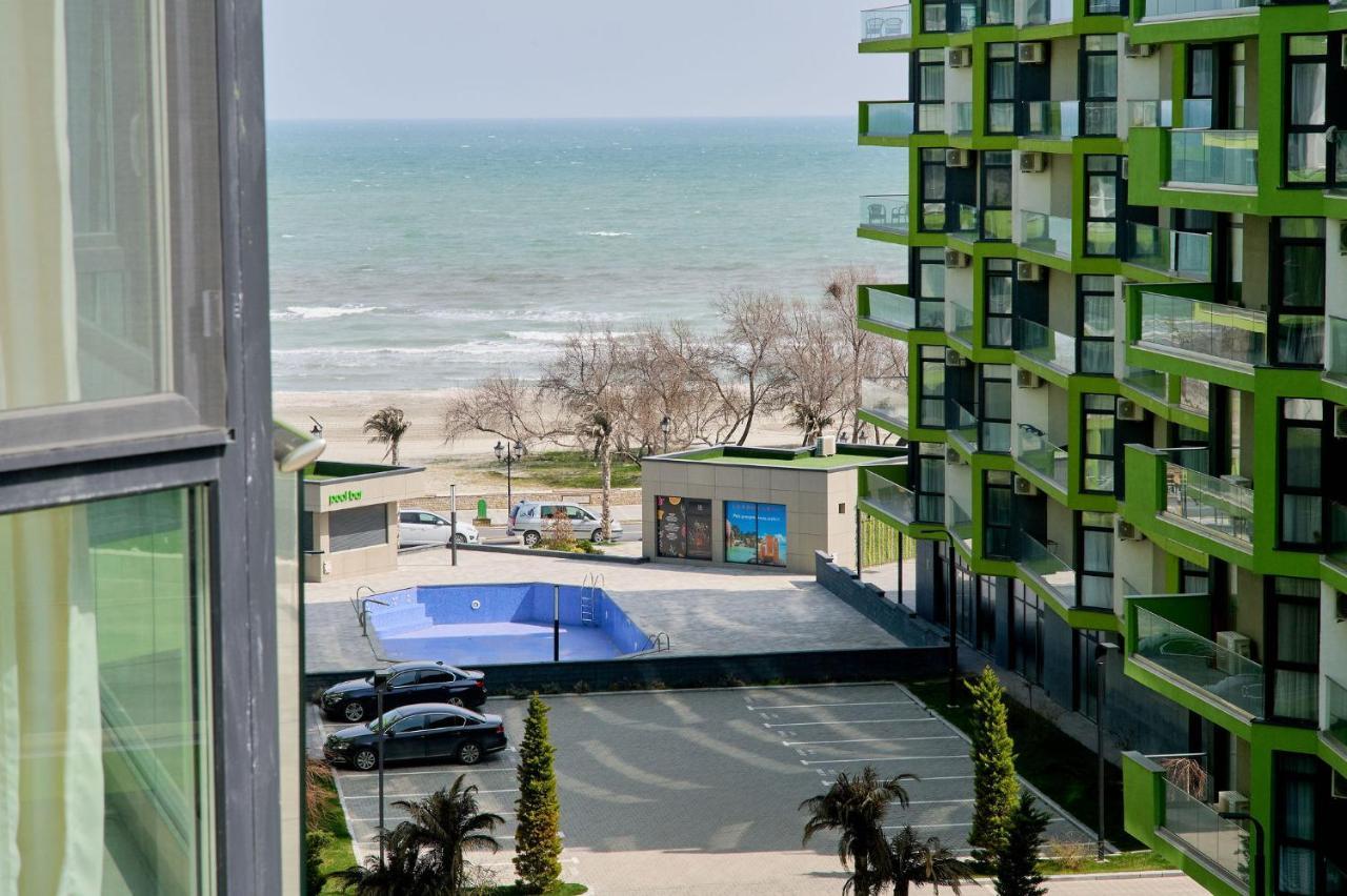 Moon Sea View Apartment - Spa N Pools Resort Мамая Экстерьер фото